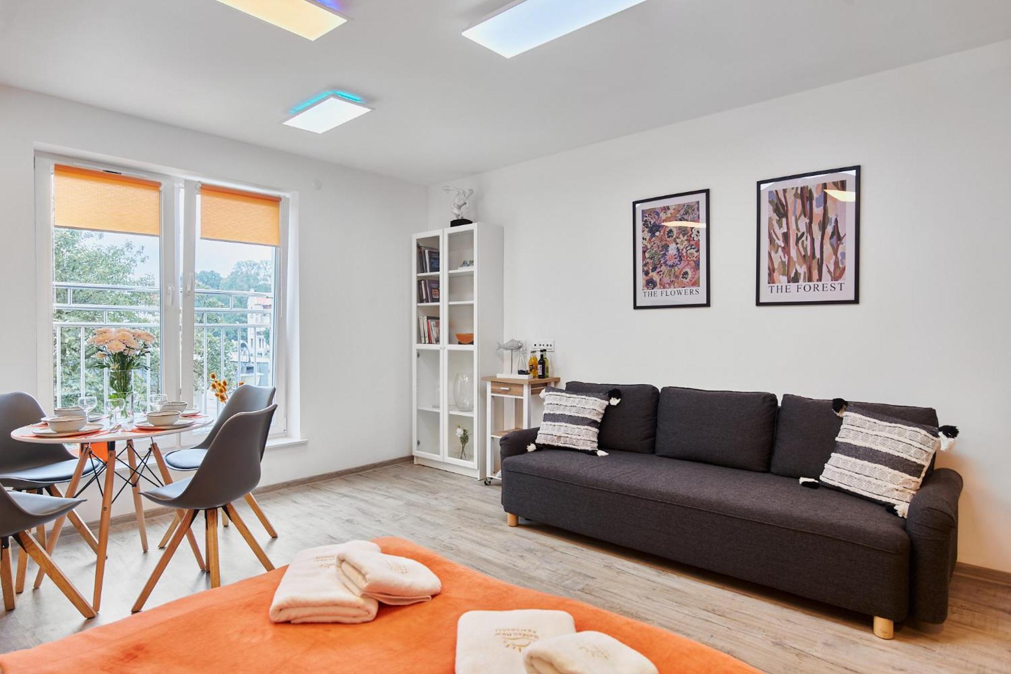 Golden Hour Apartments- Bohaterow Wrzesnia 101 Swinoujscie Ngoại thất bức ảnh